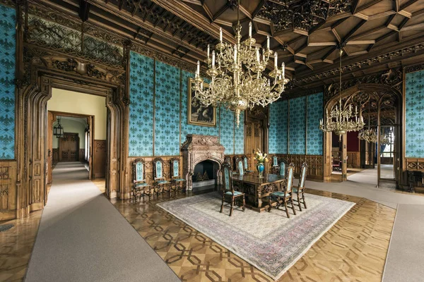 Salle turquoise au château de Lednice . — Photo