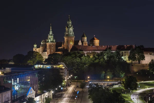 Královský hrad polských králů na vrchu Wawel v Krakově — Stock fotografie