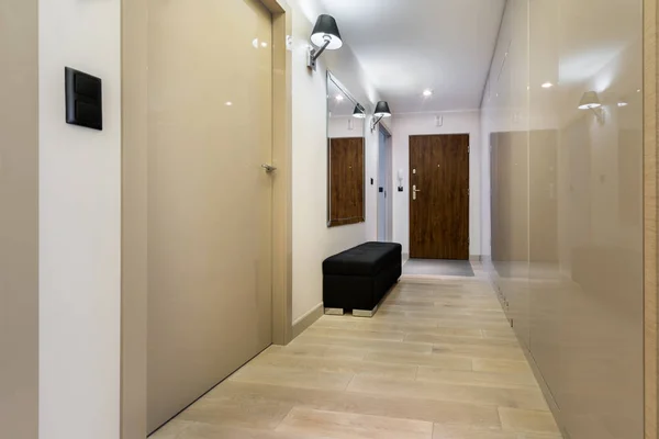 Corridor with wooden floor — Stock Photo, Image