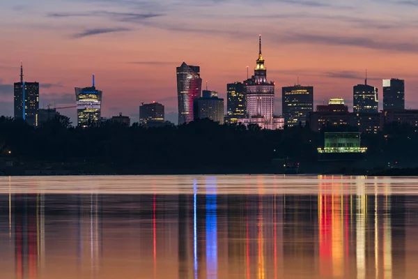 Sunset over Warsaw city — Stock Photo, Image