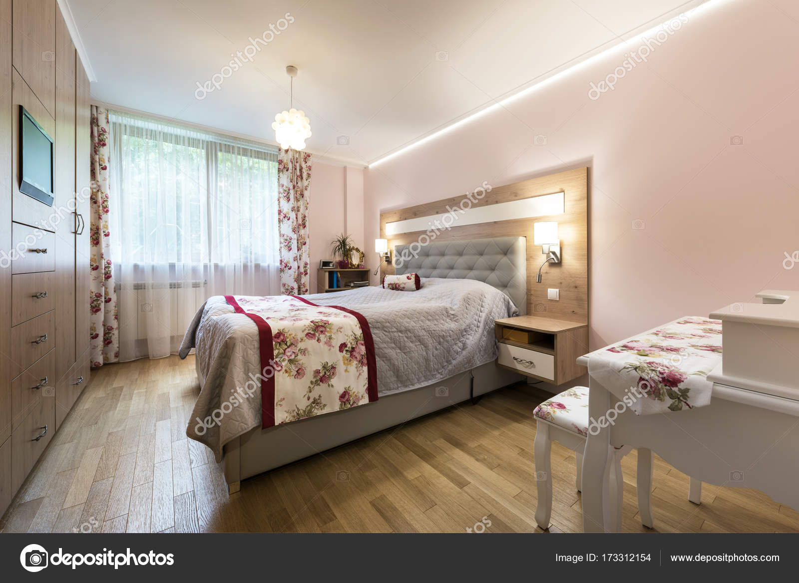 Diseño de interiores de dormitorios con estilo — Foto de stock ... Diseño de interiores de dormitorios con estilo — Foto de stock ...