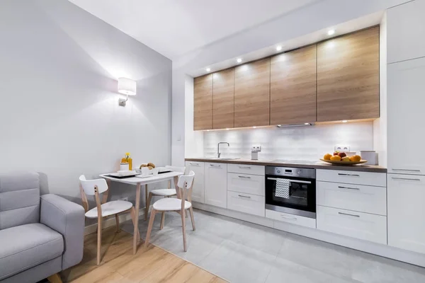 Cozinha moderna design de interiores — Fotografia de Stock