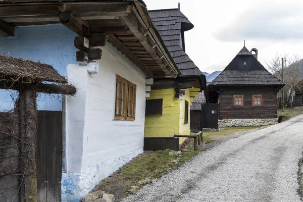 Starobylé venkovské vesnice Vlkolínec, Liptov, Slovensko — Stock fotografie