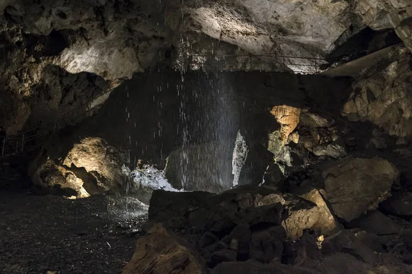 Caverna da Liberdade de Demanovska, Eslováquia . — Fotografia de Stock