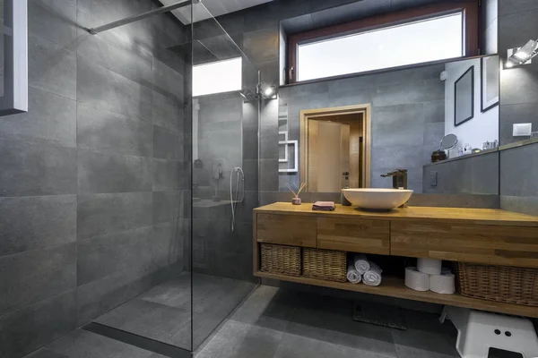 Diseño interior moderno baño —  Fotos de Stock