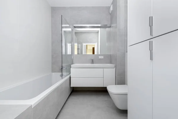 Diseño interior moderno baño — Foto de Stock