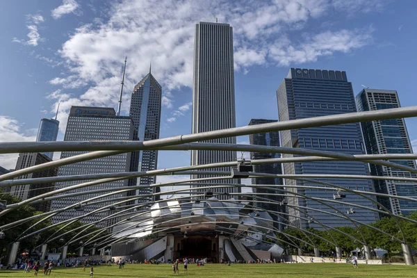 Pawilon Pritzkera w Millennium Park, Chicago — Zdjęcie stockowe