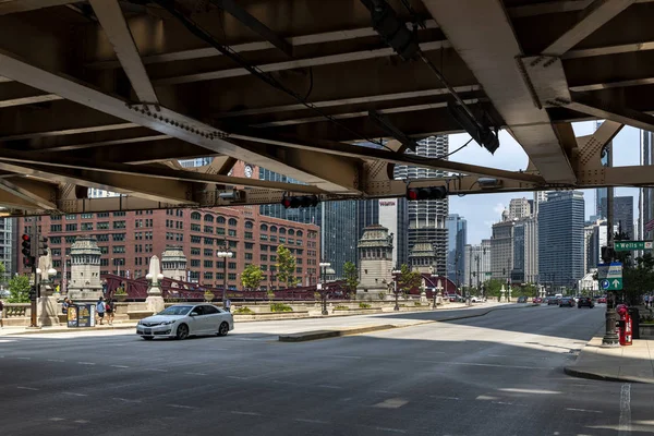 Calle Chicago vacía en el centro de la ciudad . — Foto de Stock
