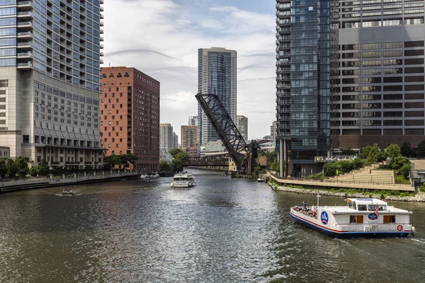 Västra Wacker Drive Skyline i Chicago — Stockfoto