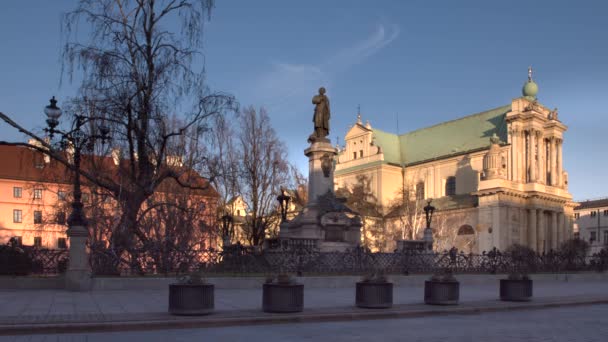 Warsaw Polónia Março 20020 Monumento Poeta Polonês Adam Mickiewicz Principal — Vídeo de Stock