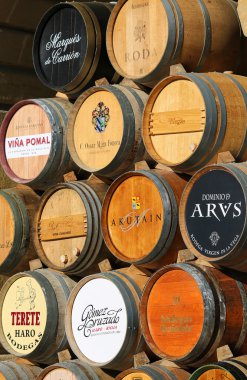Şarap fıçıları Haro, La Rioja, İspanya