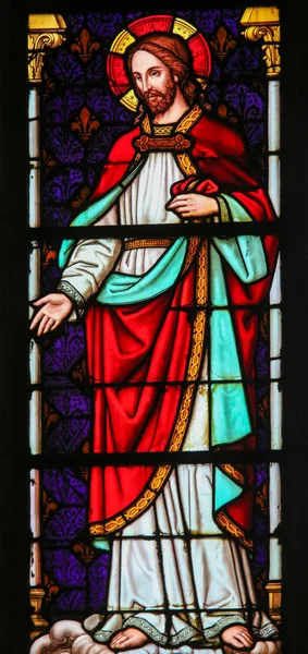 Jezus Christus - gekleurd glas in de kathedraal van Mechelen — Stockfoto