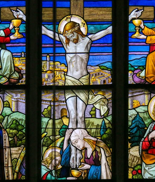 Jesus on the Cross - Stained Glass — Stock Photo, Image