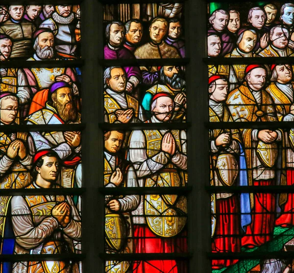 Vidro manchado na Catedral de Mechelen — Fotografia de Stock