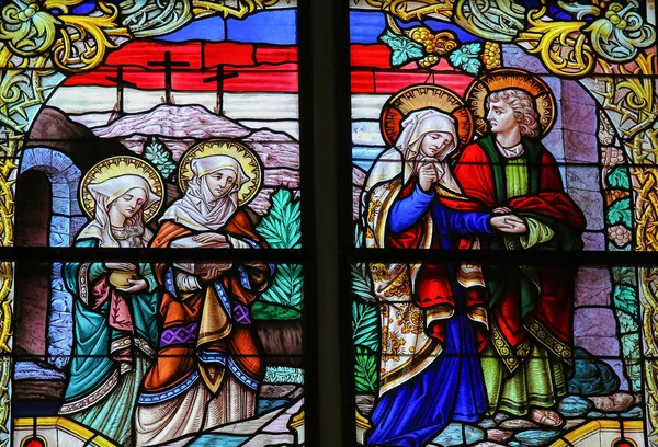 Stained Glass - Mary and Saint John on Good Friday — Stock Photo, Image