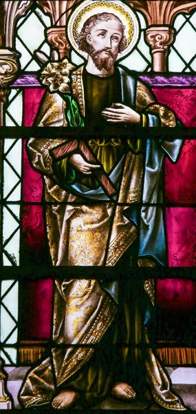 Saint Joseph - målat glas — Stockfoto