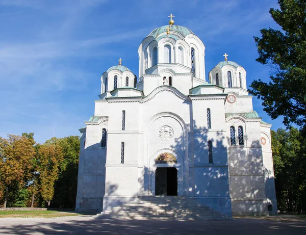 塞尔维亚贝尔格莱德圣萨瓦教堂 — 图库照片
