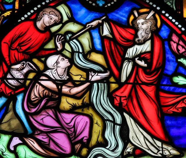 Moses striking Water from the Rock - Stained Glass — Stock Photo, Image