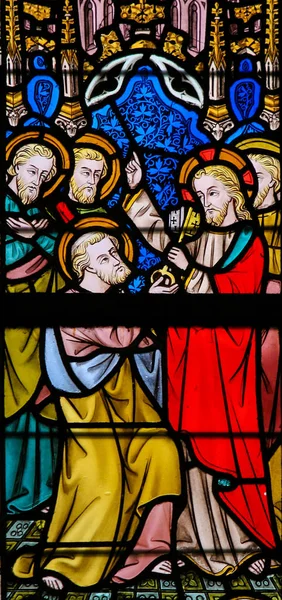 Stained Glass - Jesus and Saint Peter — Stock Photo, Image