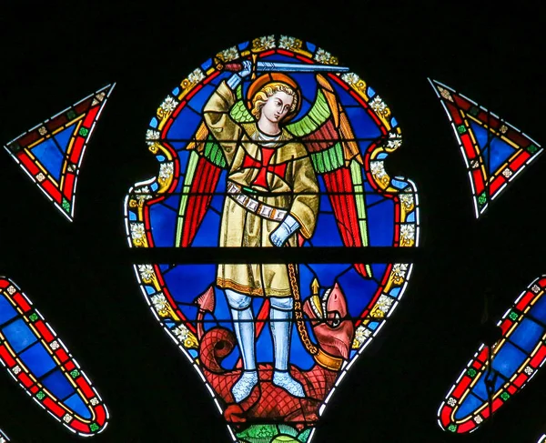 Stained Glass - Saint Michael the Dragonslayer — Stock Photo, Image