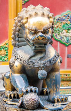 Aslan heykeli yasak şehir, Çin