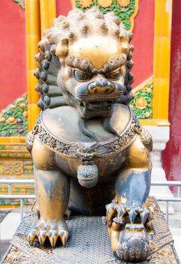 Aslan heykeli yasak şehir, Çin