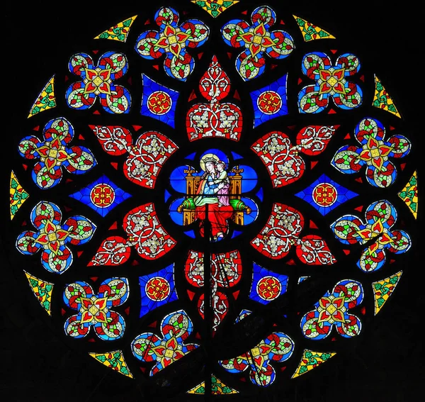 Stained Glass in Brussels Sablon Church - Rose Window — Stock Photo, Image