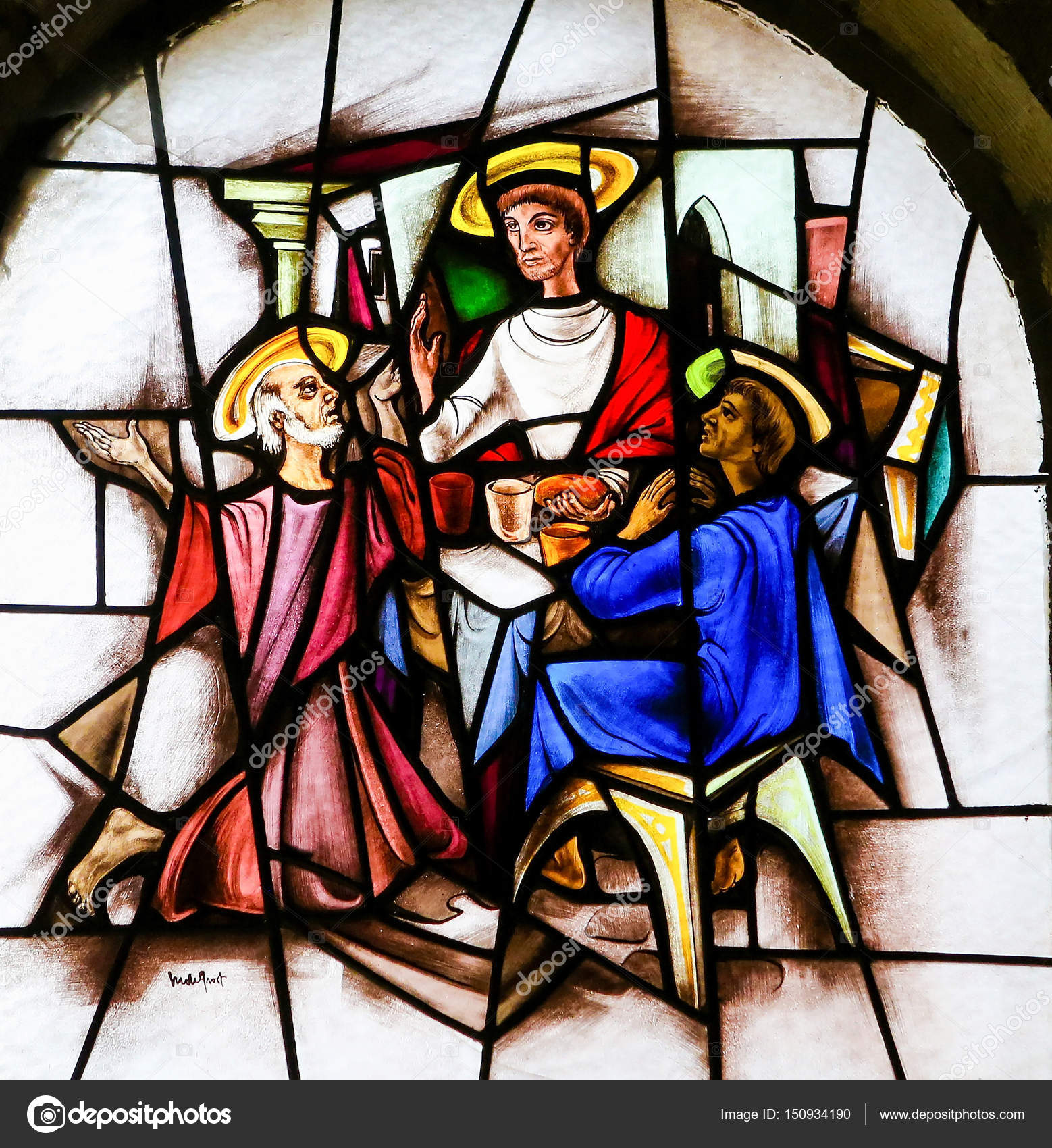 ステンド グラス - イエスと Emmaus に二人の弟子— ストック