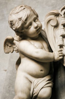 Melek heykeli Ghent Katedrali