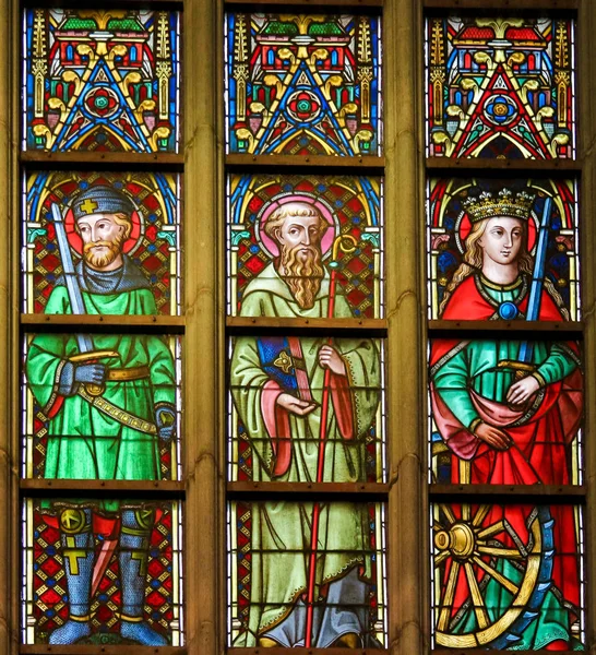 彩绘玻璃-天主教圣徒 — 图库照片