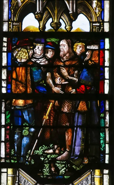 Gebrandschilderd glas in de kathedraal van Rouen - Johannes de Doper — Stockfoto