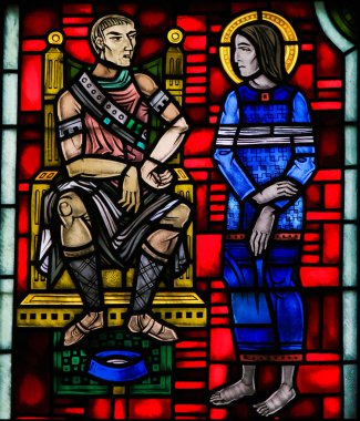 Solucan - vitray İsa Pontius Pilate daha önce getirdi.