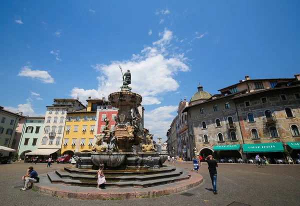 Fonte de Neptuno em Trento, Italia — Fotografia de Stock