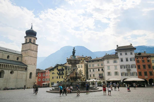 Neptun-fontænen i Trento, Italien - Stock-foto