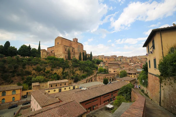 Basílica Cateriniana en Siena, Italia — Foto de Stock