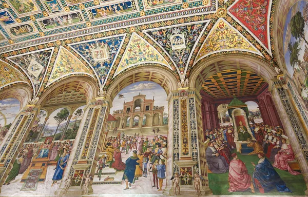 Fresk w bibliotece Piccolomini, Siena — Zdjęcie stockowe