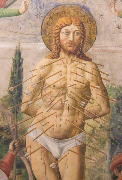 Fresk i San Gimignano - martyrdöd St Sebastian — Stockfoto