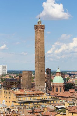 Bologna, İtalya'nın tarihi merkezinde görüntülemek