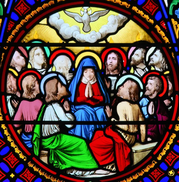 Stained Glass in Notre-Dame-des-flots, Le Havre - Pentecost — Stock Photo, Image