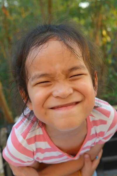 The little boy smiled with refreshing. — Stock Photo, Image