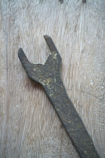 Vecchie chiavi arrugginite — Foto Stock