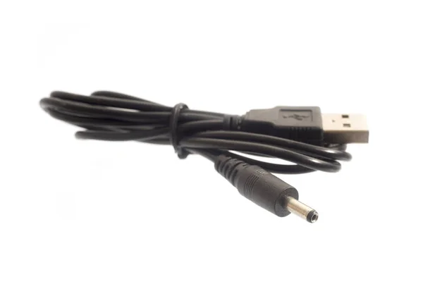 Cable USB plegado negro aislado sobre fondo blanco — Foto de Stock