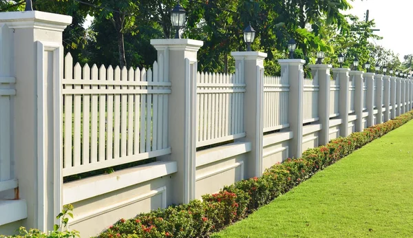 White Wooden fence background (white, fence, home)