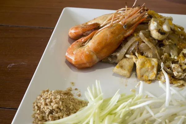 Thai Noodle Shrimp Pad Thai Noodles — Stock Photo, Image