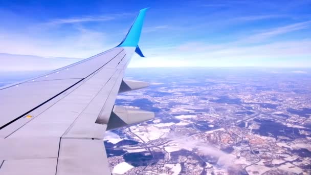 Вид с воздуха с самолета — стоковое видео