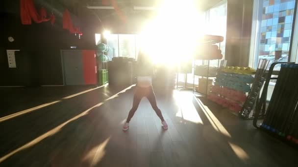 Young woman doing fitness.Young woman with in the gym — 비디오