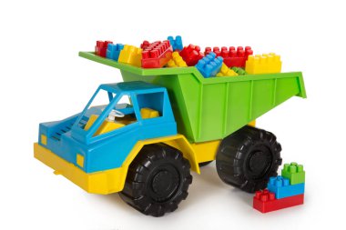 Çok renkli plastik oyuncaklar