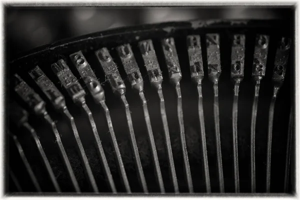 Vecchia macchina da scrivere antica — Foto Stock