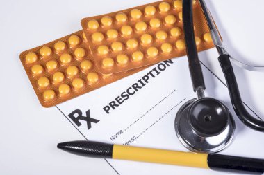 hastalıklara karşı ilaç için reçete