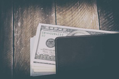 bir cüzdan dolar tam